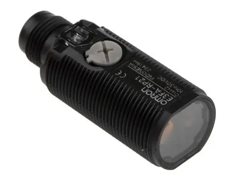 Produktfoto 1 von Omron E3F Zylindrisch Optischer Sensor, Reflektierend, PnP Ausgang, 4-polig M12