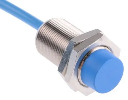 Produktfoto 1 von Baumer M18 Induktiver Näherungssensor, Gewinderohr NAMUR / 4mA 8 mm, IP67 30 V dc