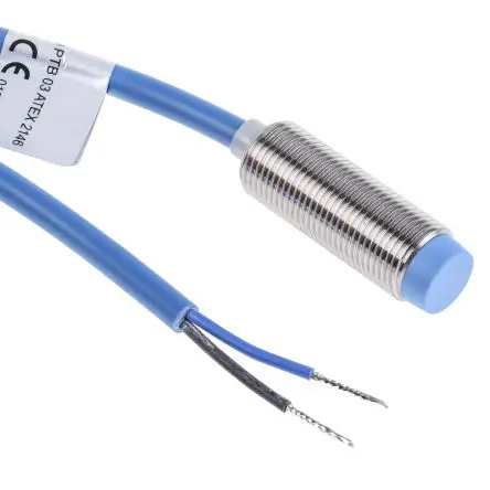 Produktfoto 1 von Baumer M12 Induktiver Näherungssensor, Gewinderohr NAMUR / 37mA 4 mm, IP67 30 V dc