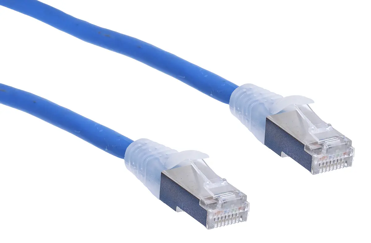 RS PRO Cat6a Ethernet-Kabel, 5 m, Blau, A RJ45 Stecker, B RJ45 Stecker Abgeschirmt, Raucharm halogenfrei