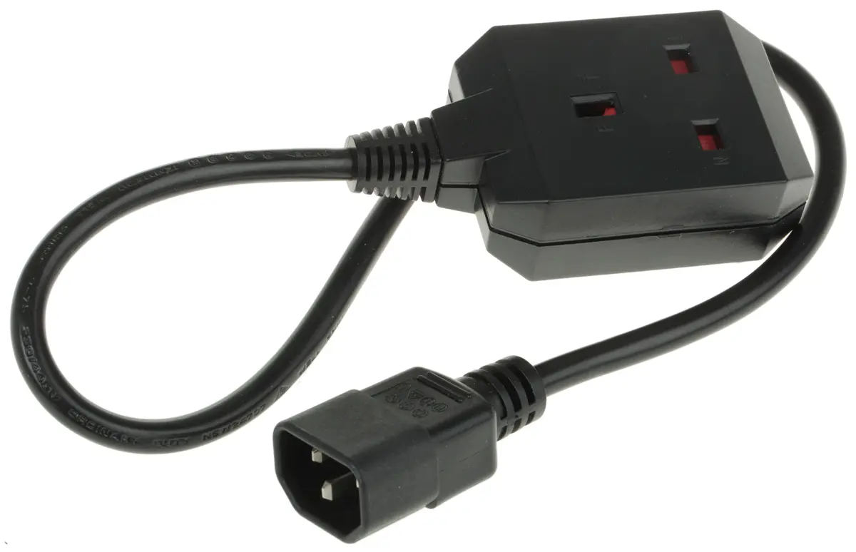 Produktfoto 1 von APC Konfektioniertes Stromkabel, A IEC C14, B Typ G UK-Buchse / Buchse, 10 A, 610mm Schwarz