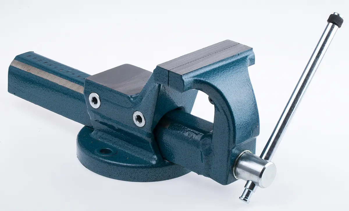 Produktfoto 1 von RS PRO Tischschraubstock 82 mm, Spannnweite 150 mm x Breite 120 mm, 9.5 kg
