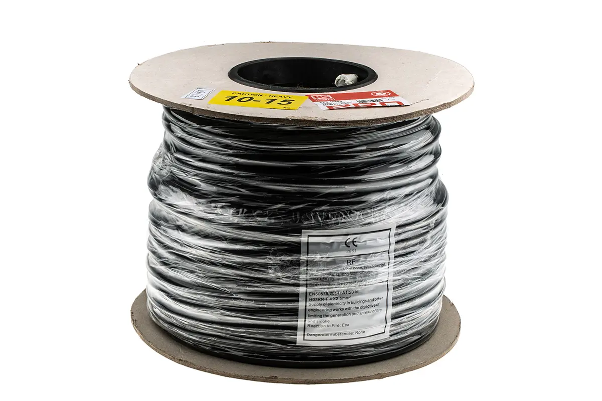 Produktfoto 1 von RS PRO H07RN-F Netzkabel, 4-adrig Schwarz /Ø 13 mm Außen-ø , 50 m 60 °C, 450 V, 750 V, Ethylen-Propylen-Gummi