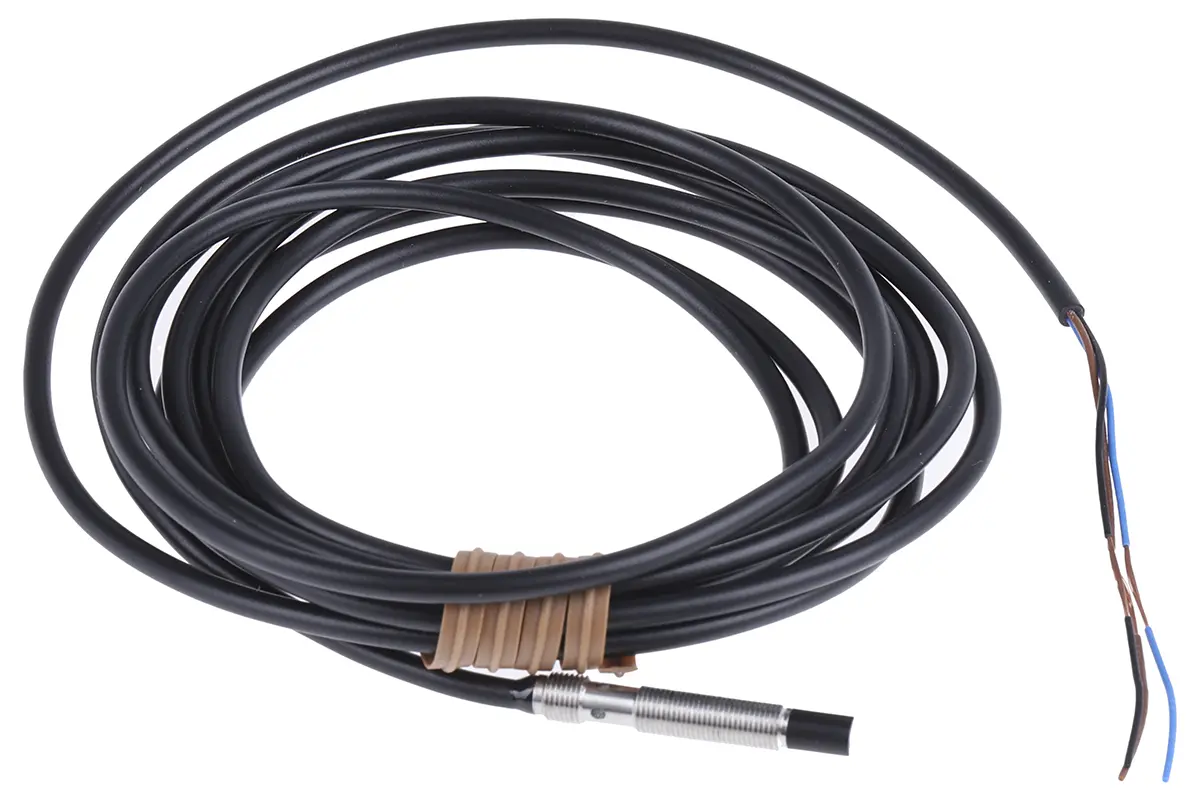 Produktfoto 1 von Omron E2E M5 Induktiver Näherungssensor, Gewinderohr NPN / 100mA 4 mm, IP67 30 V dc