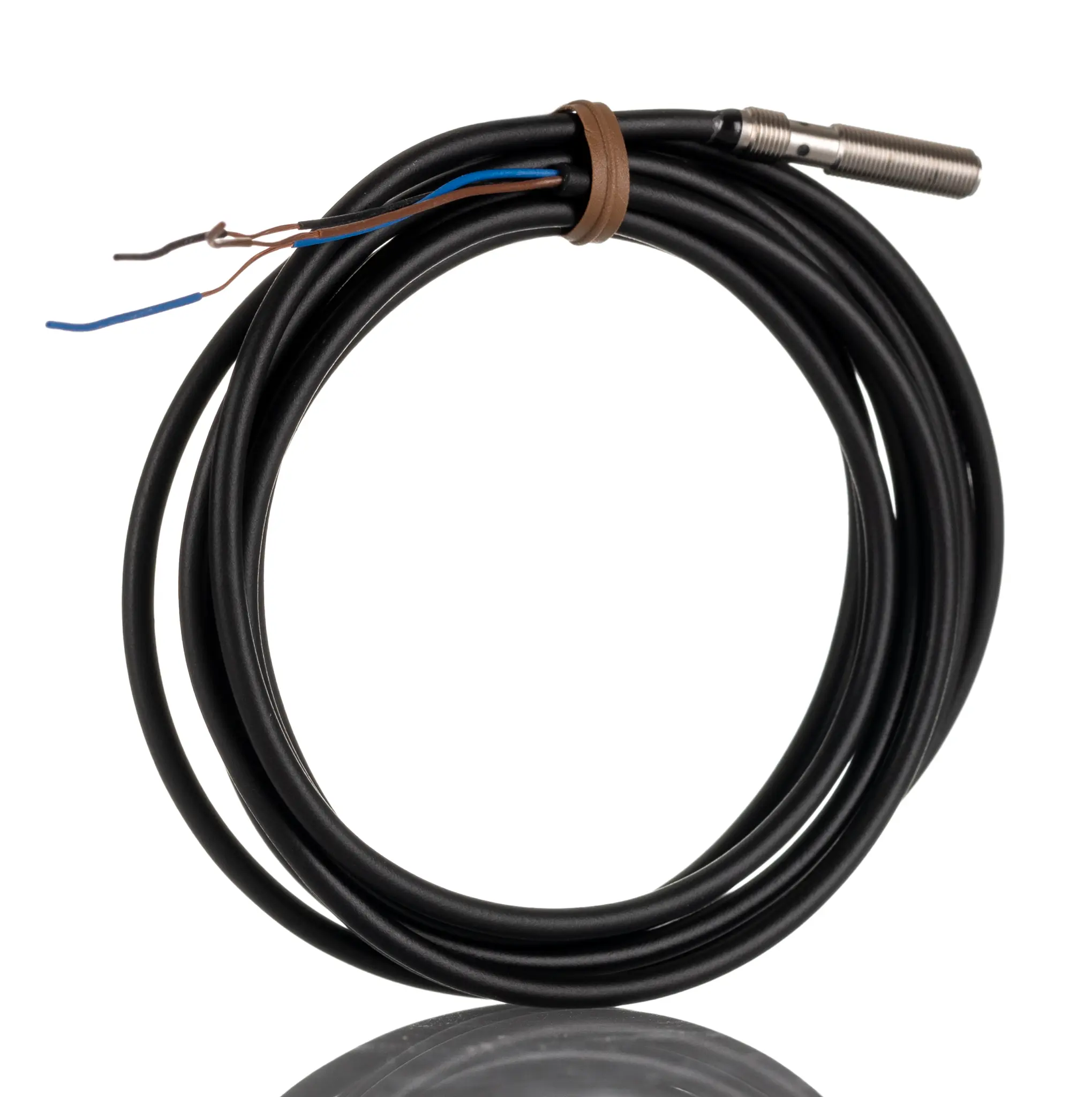 Produktfoto 1 von Omron E2E M5 Induktiver Näherungssensor, Gewinderohr PnP / 100mA 4 mm, IP67 30 V dc