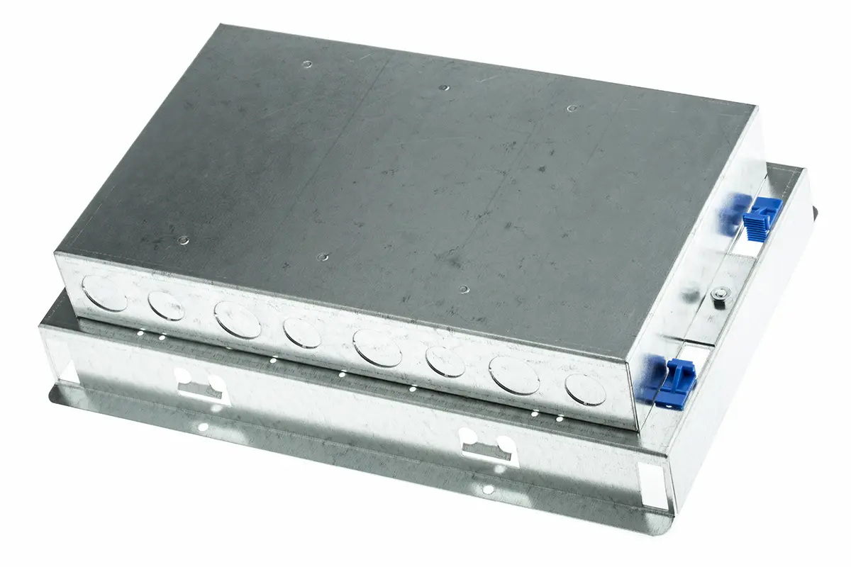 Produktfoto 1 von Legrand Grau, 4 Fächer 340 mm x 230 mm
