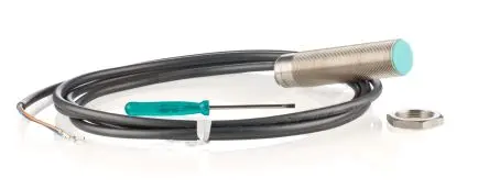 Produktfoto 1 von Pepperl + Fuchs M18 Kapazitiver Näherungssensor 8 mm, Gewinderohr / 100mA PnP, IP67 30 V dc