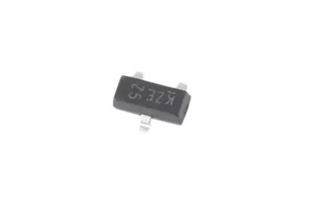 Produktfoto 1 von DiodesZetex Zenerdiode Einfach 1 Element/Chip Oberfläche 3.3 V 2 % / 350 mW max, SOT-23 3-Pin