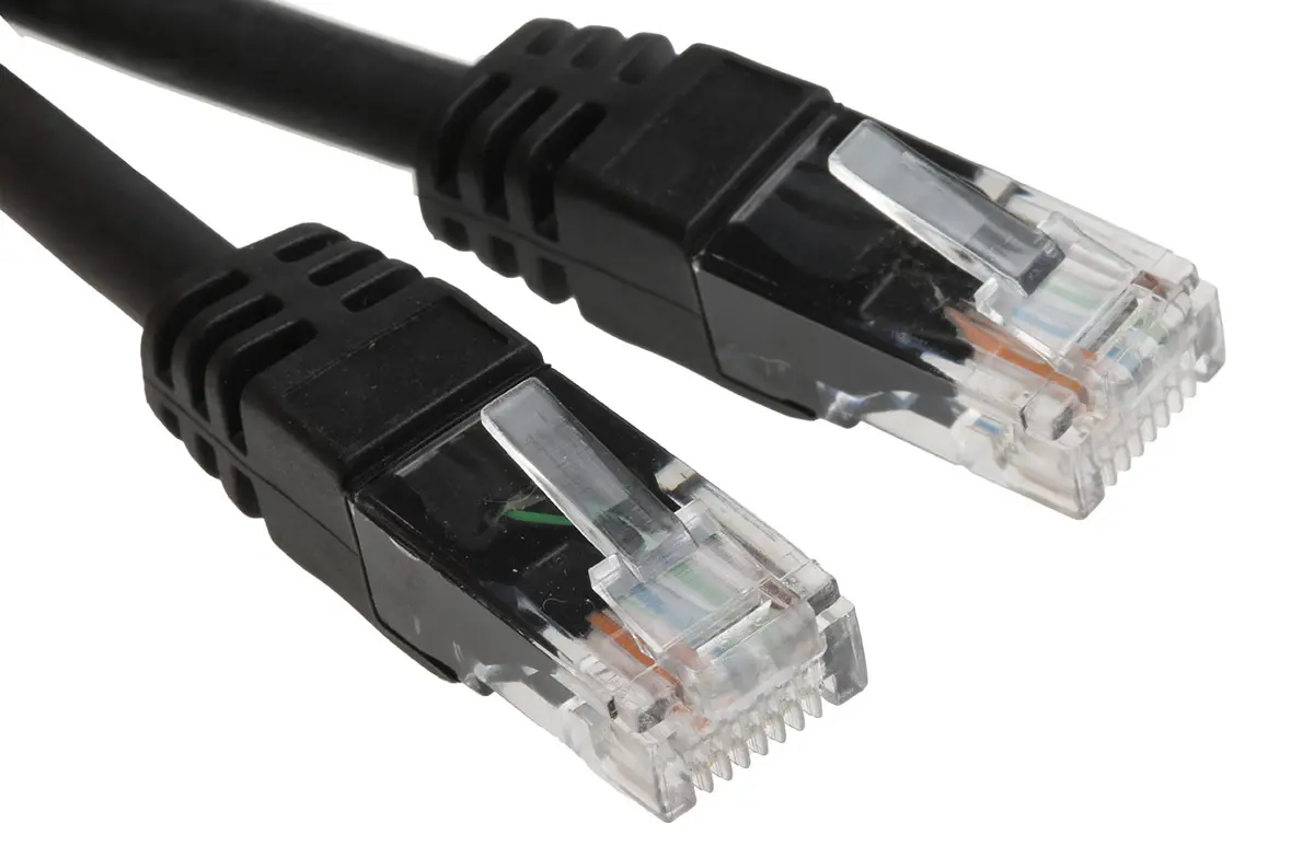 Produktfoto 1 von RS PRO Kat. 6 Ethernet-Kabel, 30 m, Schwarz U/UTP Stecker, A RJ45 Stecker, B RJ45, Raucharm halogenfrei