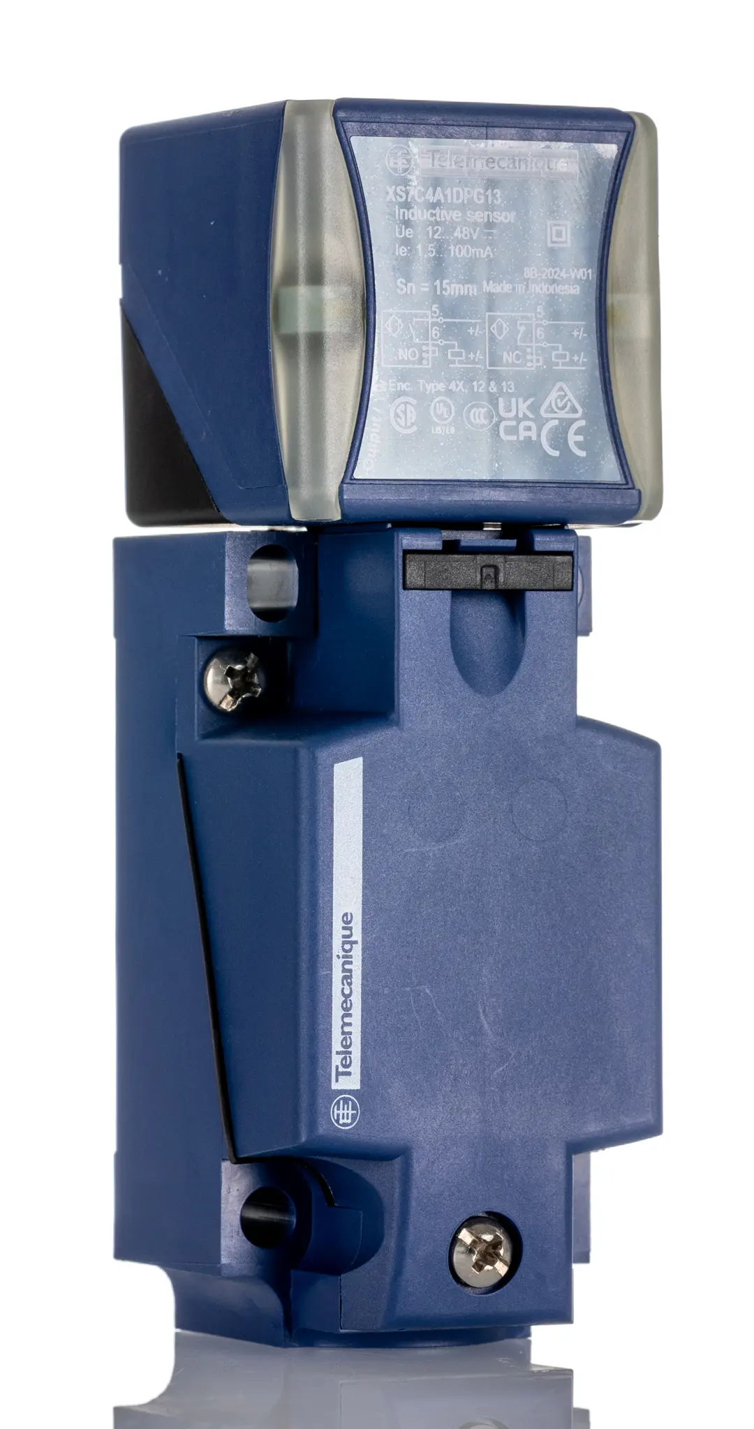 Produktfoto 1 von Telemecanique Sensors XS Näherungssensor Induktiv, Kubisch 15 mm 2-Draht 12 → 48 V dc / 100 mA NO/NC, IP65,