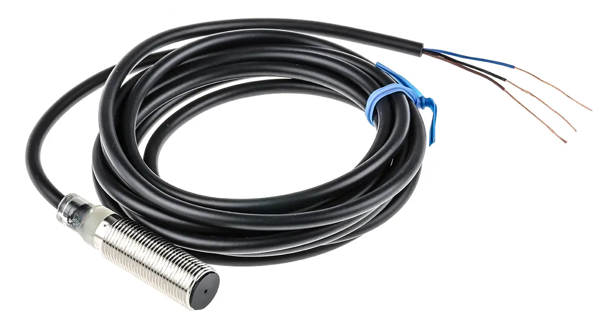 Produktfoto 1 von Omron E2B M12 Induktiver Näherungssensor, Gewinderohr PnP / 200mA 30 mm, IP67 30 V dc