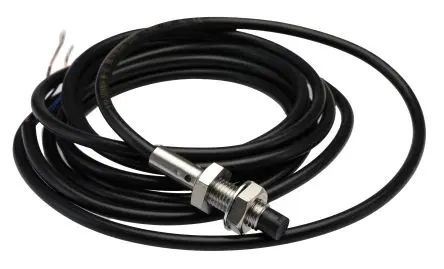 Produktfoto 1 von Omron E2B M8 Induktiver Näherungssensor, Gewinderohr PnP / 200mA, IP67 30 V dc