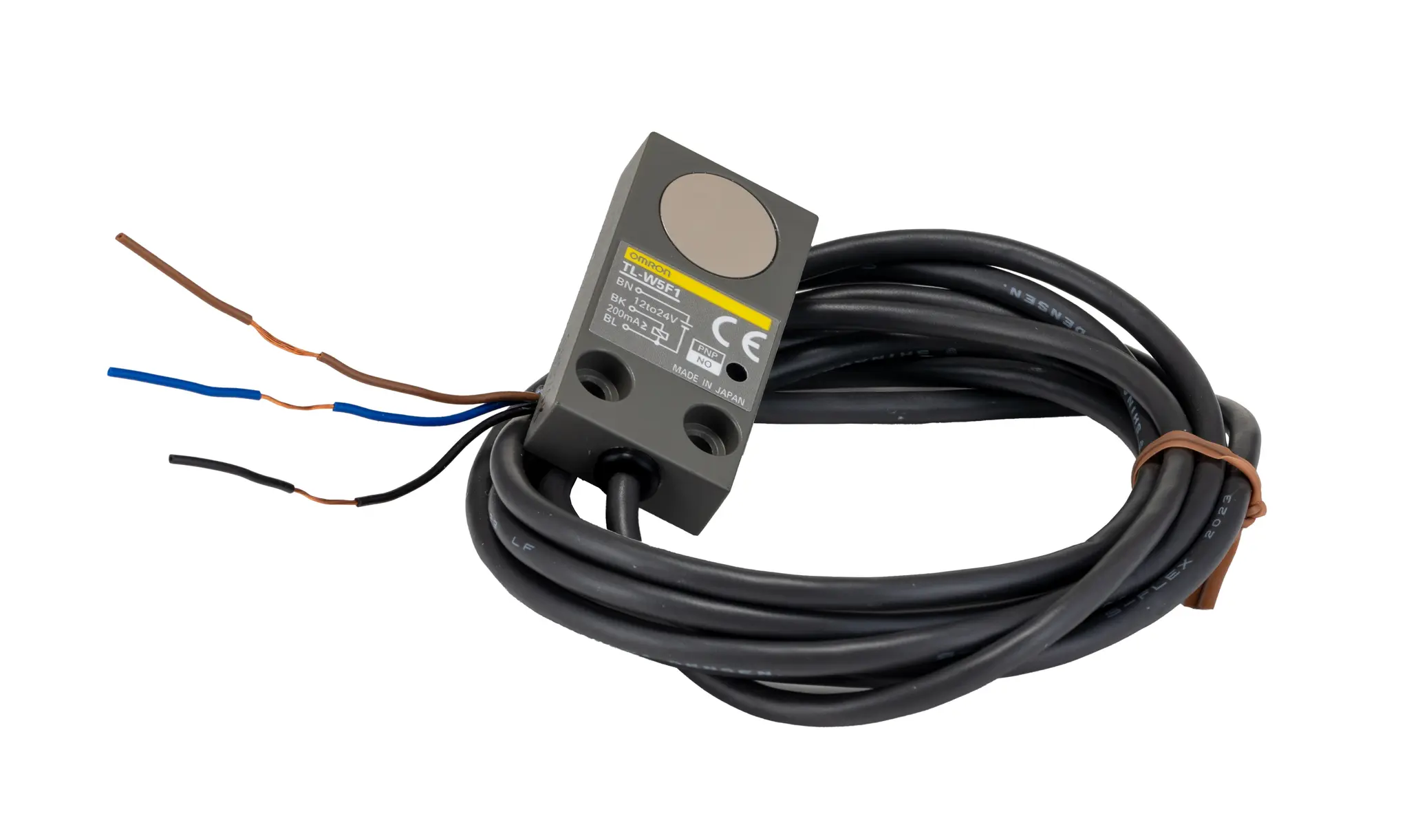 Produktfoto 1 von Omron TL-W Näherungssensor Induktiv, Kubisch 5 mm PNP 12 → 24 V dc / 100 mA NO, IP67