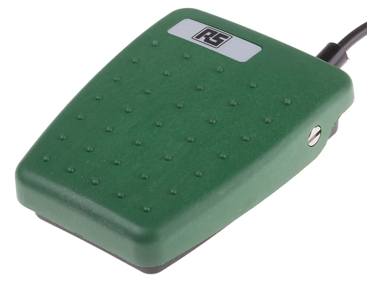 Produktfoto 1 von RS PRO Fußschalter Typ Tast-Fußschalter Tastend, 1-poliger Wechsler, 1,75 A Thermoplast 24V, IP X7