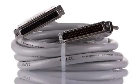 Produktfoto 1 von Phoenix Contact 230 Serielles Kabel / D-Sub, 37-polig Buchse / DB37 Stecker, 3 m Polyvinylchlorid, Grau, cUL, EAC,