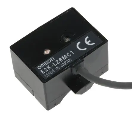 Produktfoto 1 von Omron E2K Kapazitiver Näherungssensor 26 mm, Kubisch / 100mA NPN, IP66 500 V ac 30 V dc