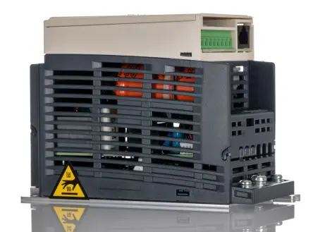Produktfoto 1 von Schneider Electric Altivar 12 1-Phasen Frequenzumrichter 370 W 240V 2.4 A 400Hz