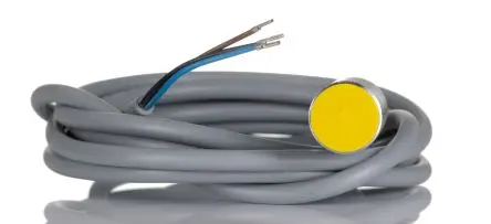 Produktfoto 1 von Turck BI 8 M18 Induktiver Näherungssensor, Gewinderohr PnP / 200mA 8 mm, IP67 30 V dc