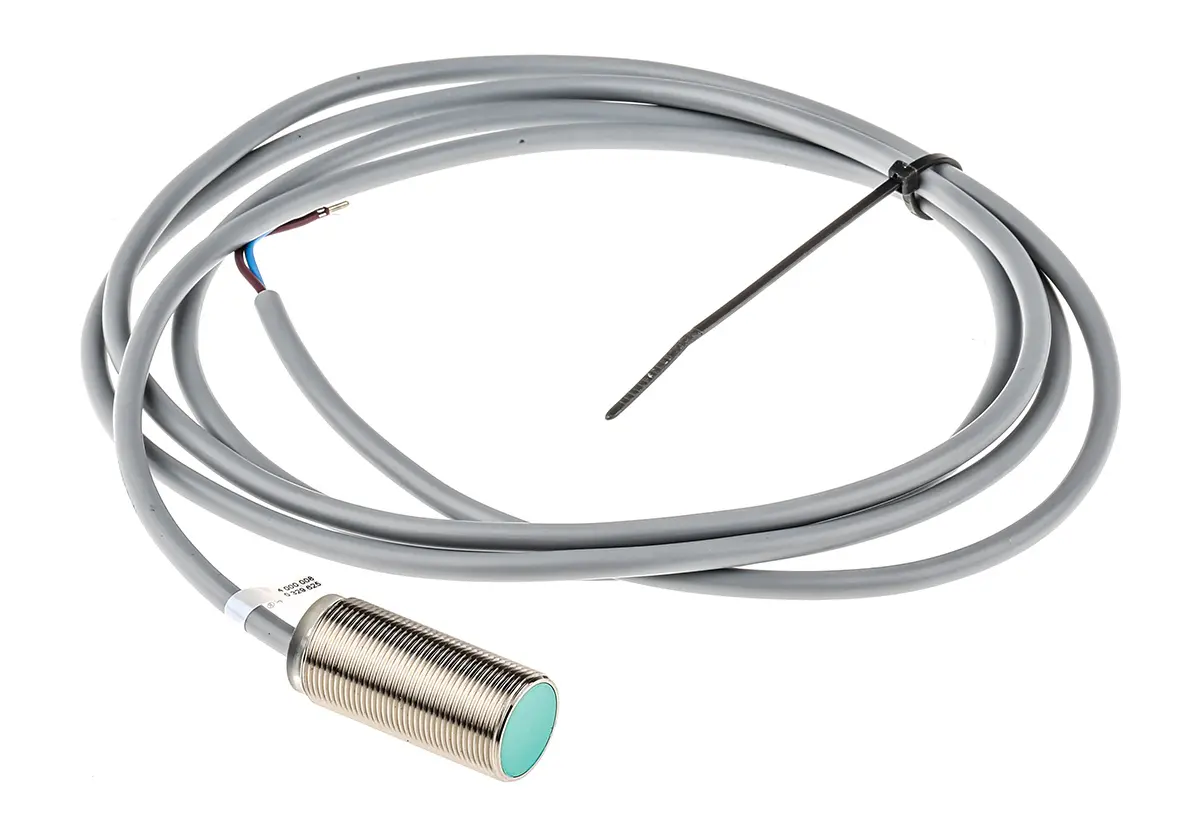 Produktfoto 1 von Pepperl + Fuchs M18 Näherungssensor Induktiv, Gewinderohr 5 mm 2-Draht 5 → 30 V dc / 100 mA NO, IP67
