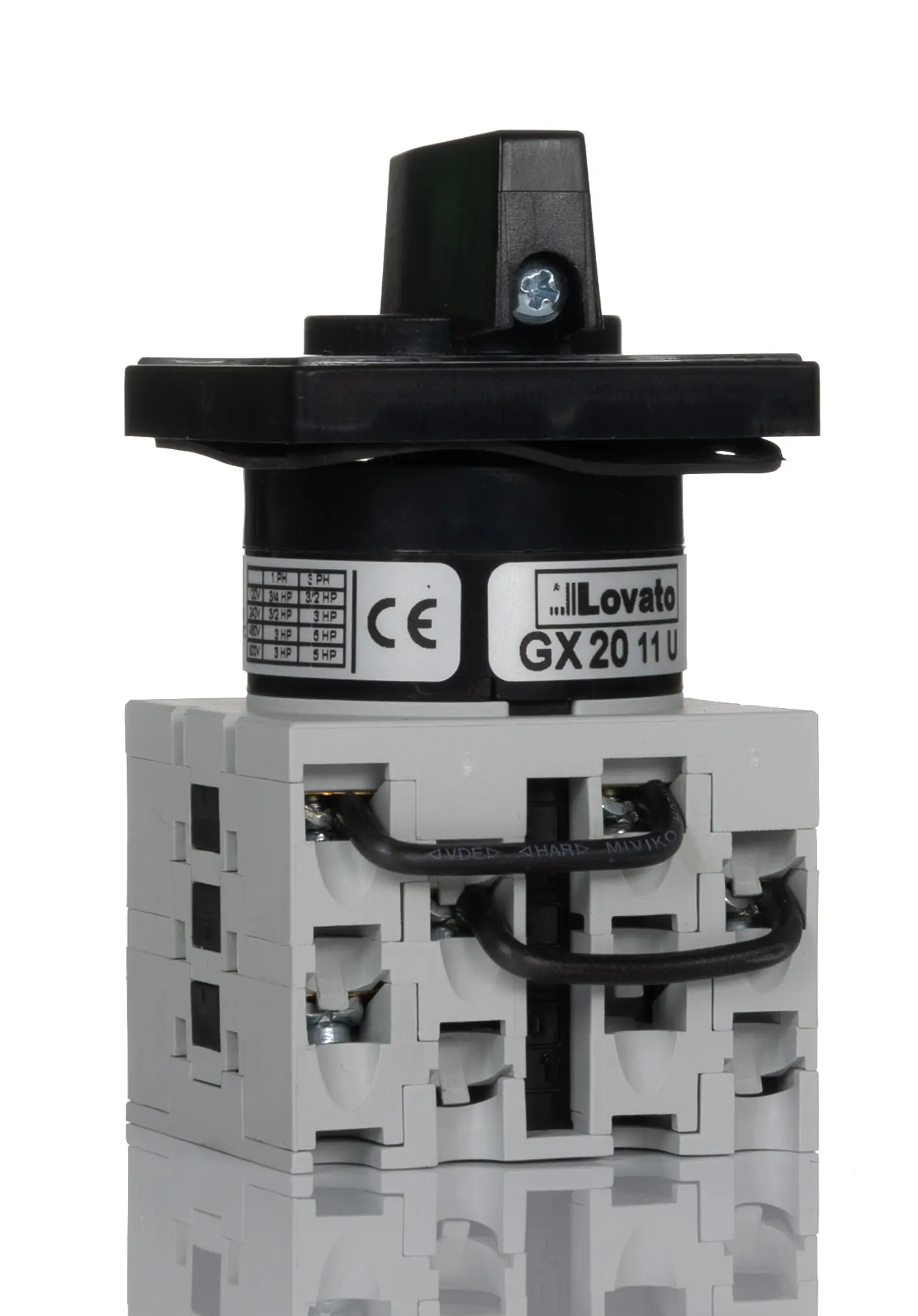 Produktfoto 1 von Lovato Nockenschalter, 3-poliger Wechsler / 20A, 1, 3-phasig, 3-Stufen Schraub, 60°-Wurfwinkel