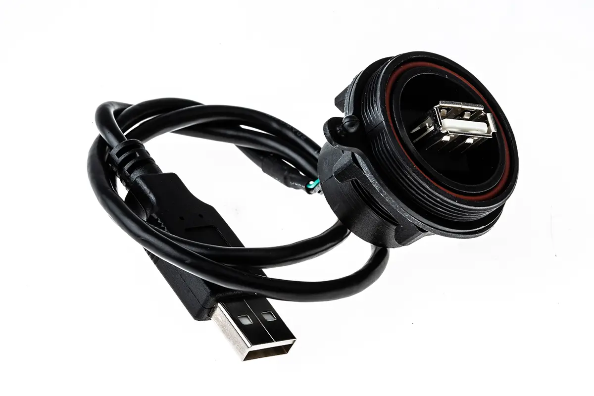 Produktfoto 1 von Bulgin, Gerade USB USB-Steckverbinder Stecker USB Typ A 1, Panel USB 2.0 IP68, IP69K