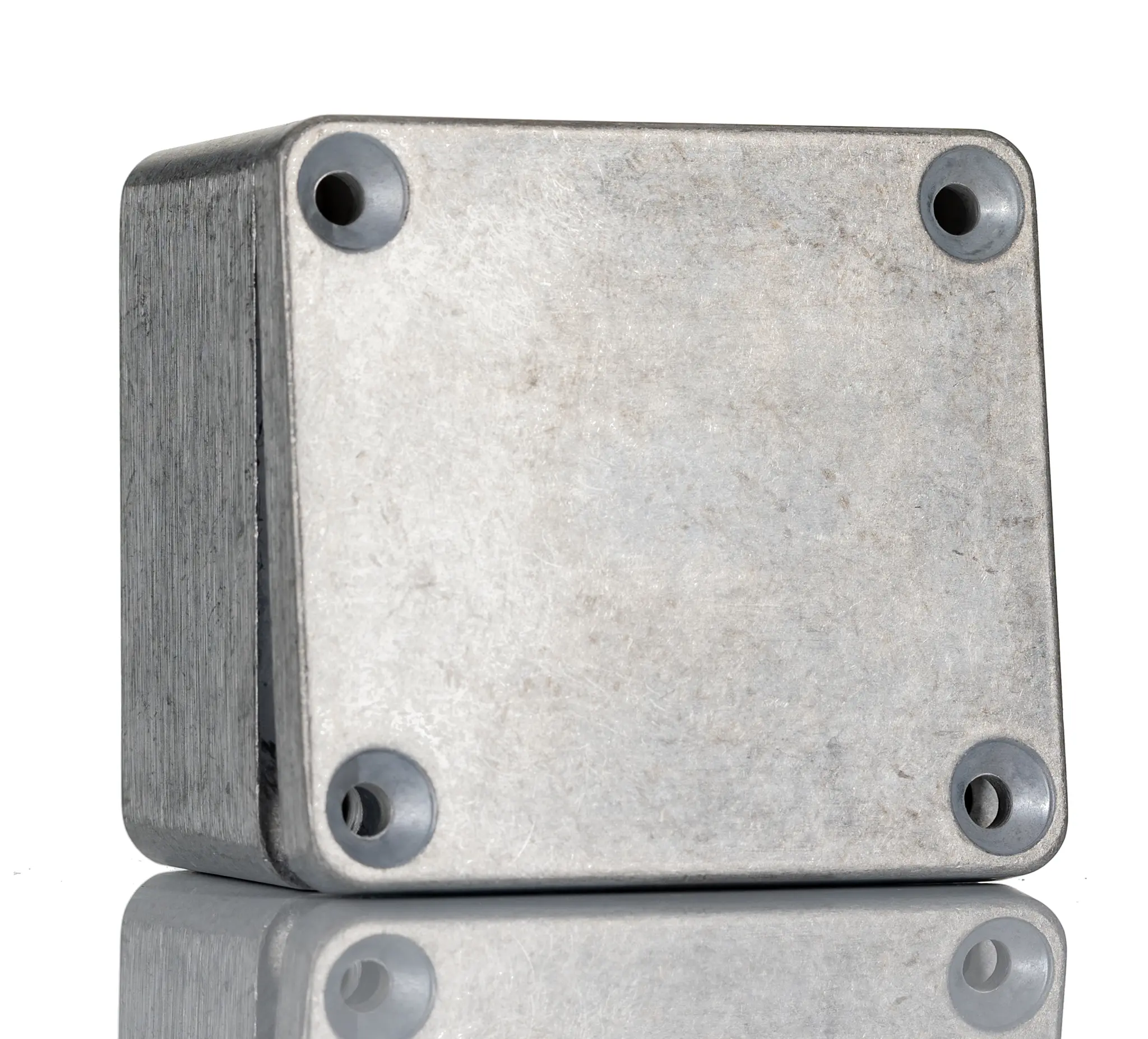Produktfoto 1 von Hammond 1550; Gehäuse; Aluminiumdruckguss; Natur; IK08 IP66 Breite 58.4 mm Höhe 35.4 mm Länge 65 mm