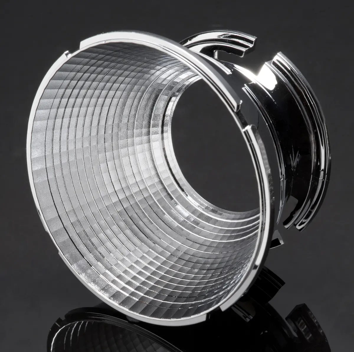 Produktfoto 1 von Ledil Lenina LED Reflektor, Ø 74mm x 40mm, für Citizen CLL04x/CLU044, Cree CXA30, Cree CXB30, OSRAM SOLERIQ P13