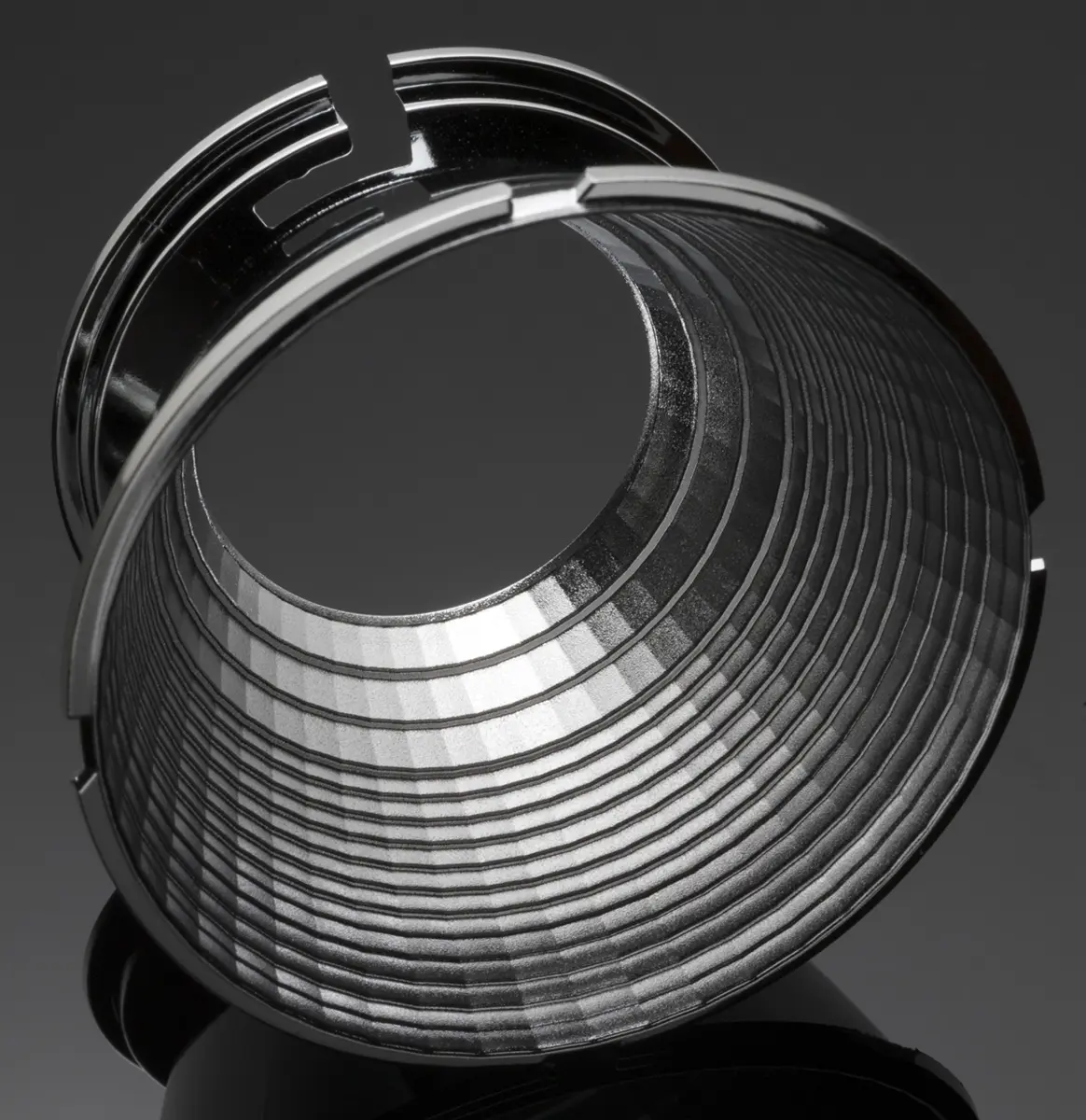 Produktfoto 1 von Ledil Lenina LED Reflektor, Ø 74mm x 40mm, für Citizen CLL04x/CLU044, Cree CXA30, Cree CXB30