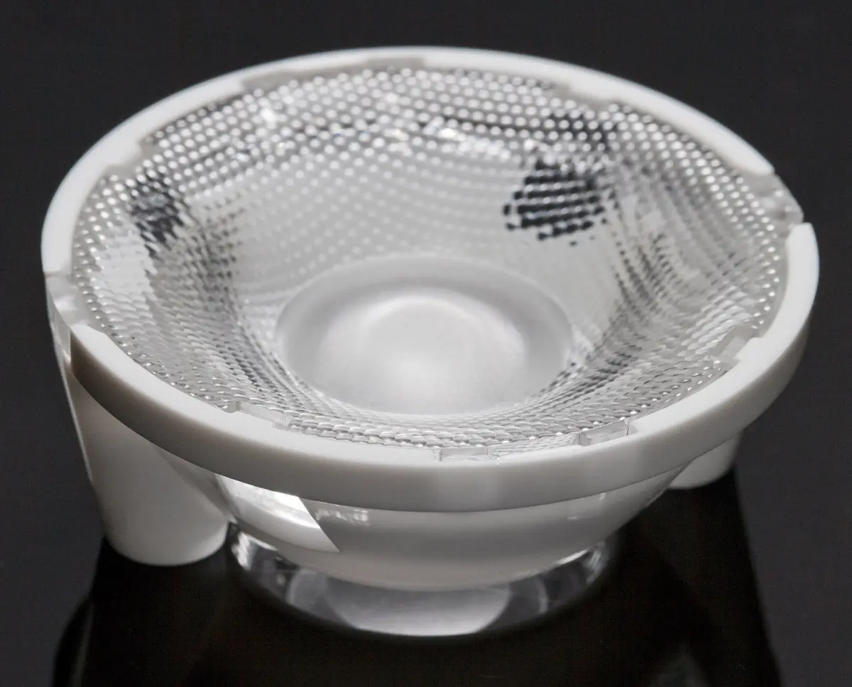 Produktfoto 1 von Ledil Winnie LED Linse 42°, Ø 49.8mm x 19.3mm, für Citizen CLL01x, Citizen CLL02x/CLU024, Citizen CLL03x/CLU034,
