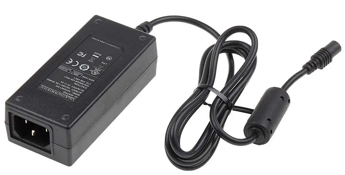 Produktfoto 1 von RS PRO Steckernetzteil 24W, 85 → 264V ac, 5V dc / 4A, C14 Anschluss