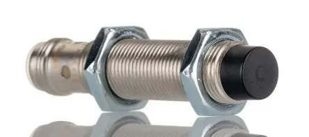 Produktfoto 1 von BALLUFF BES 516 M12 Induktiver Näherungssensor, Gewinderohr PnP / 200mA 22 mm, IP67 250 V ac 30 V dc