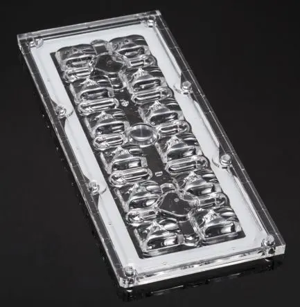 Produktfoto 1 von Ledil Strada-IP LED Linse 12-LEDs aus Polymethylmethacrylat Rechteckig, Klar x 9.85 mm