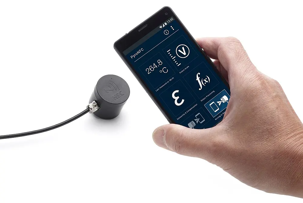 Calex Infrarot-Temperatursensor, Thermoelement, Typ K Ausgang, ±1.5% rdg, ±1.5°C 1 m bis 1000 °C, 0 °C Bohrung,