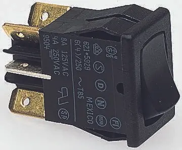 Produktfoto 1 von Carling Panel Wippschalter 1-poliger Umschalter Ein-Neutral-Ein Ein-Ein, 8A, IP67, IP66