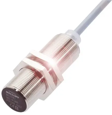 Produktfoto 1 von BALLUFF M18 Induktiver Näherungssensor, Gewinderohr PnP / 200mA 8 mm, IP68 250 V ac 30 V dc