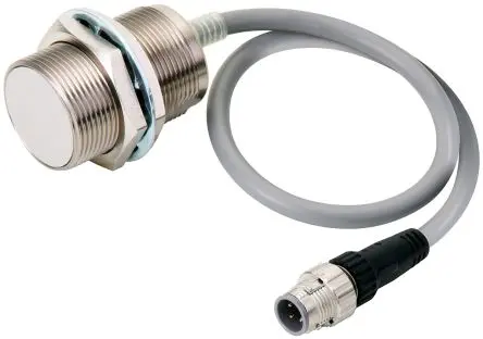 Omron E2E M30 Induktiver Näherungssensor, Gewinderohr PnP / 100mA 10 mm, IP67 30 V dc