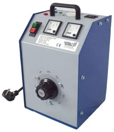 Produktfoto 1 von Carroll & Meynell Autotransformator 2430 VA, Primär 240 V, 1 Phasen Freistehend Rechtsdrehend 3 Ausg.