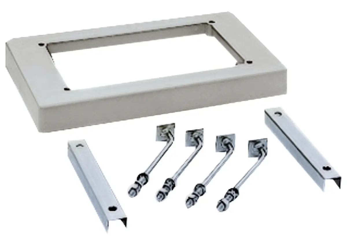 Produktfoto 1 von Schneider Electric Thalassa Polyester Sockel Sockel Grau, 500 mm, für PLA-Gehäuse, H. 60 mm, T. 520 mm