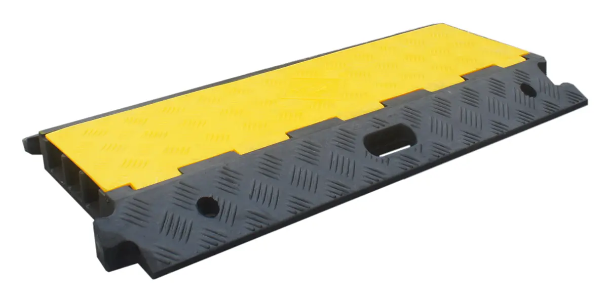 Produktfoto 1 von RS PRO Kabelabdeckung, Innen-Ø 46 mm, 500 mm x 910 mm Gummi, Thermoplast, Schwarz, Gelb