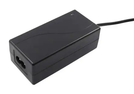 Produktfoto 1 von RS PRO 36 W KRE 1 AC/DC-Adapter 2,1 x 5,5 x 12 mm, Mitte 1.2 A AC-DC-Wandler-Netzteile, 30V dc