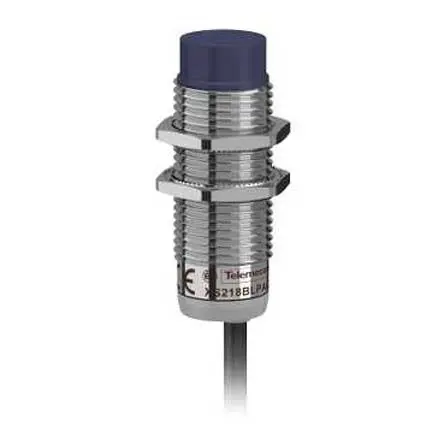 Produktfoto 1 von Telemecanique Sensors XS M18 Induktiver Näherungssensor, Gewinderohr PnP / 200mA 8 mm, IP65, IP67 24 V dc