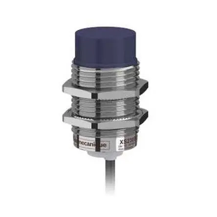 Produktfoto 1 von Telemecanique Sensors XS M30 Induktiver Näherungssensor, Gewinderohr PnP / 200mA 15 mm, IP67, IP65 24 V dc