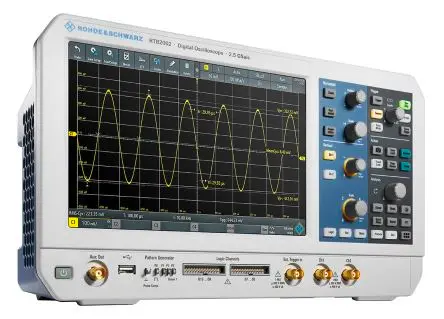 Produktfoto 1 von Rohde & Schwarz RTB2000 Werkbank Oszilloskop 200 MHz 2-Kanal, ISO-kalibriert