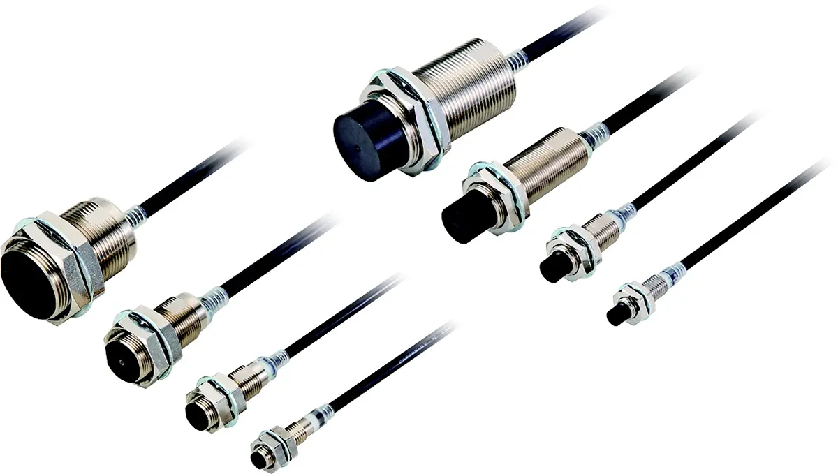 Produktfoto 1 von Omron E2E-NEXT M18 Näherungssensor Induktiv, Gewinderohr 11 mm 2-Draht 10 → 30 V dc / 100 mA NC, IP67