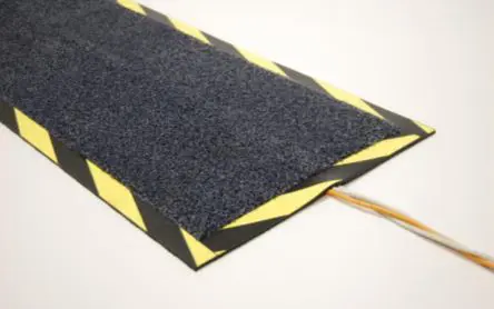 RS PRO Kabelabdeckung, 400 mm x 1200 mm Gummi, Schwarz