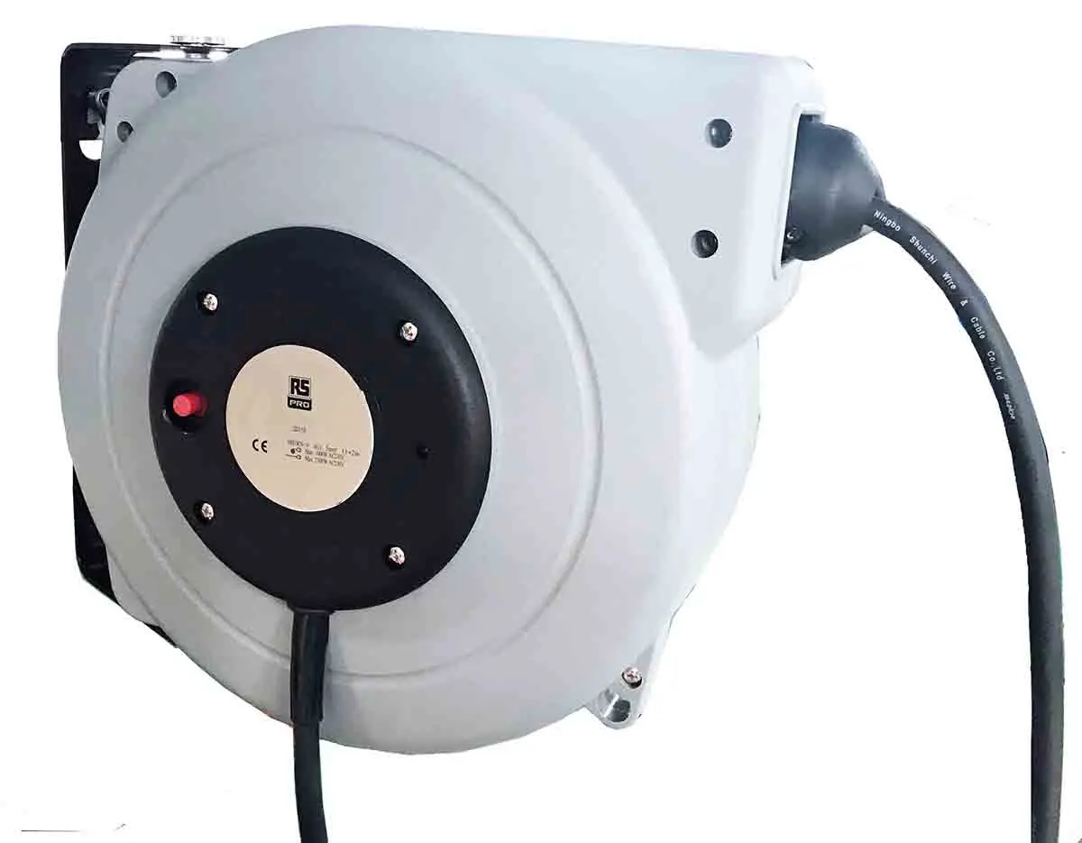 Produktfoto 1 von RS PRO Kabeltrommel, 11 m 230 V ac Aufrollautomatik