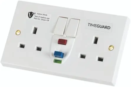 Produktfoto 1 von Timeguard 30A RCD Dose Kunststoff, Typ G – Britisch, 1-fach Aktiv Oberfläche Weiß Geschaltet / 230V ac