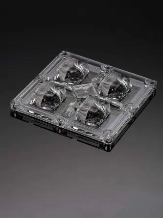 Produktfoto 1 von Ledil Strada LED Linse 4-LEDs Rund aus Polymethylmethacrylat Mittlerer Winkel, Klar, Ø 90 mm x 12.63 mm, für