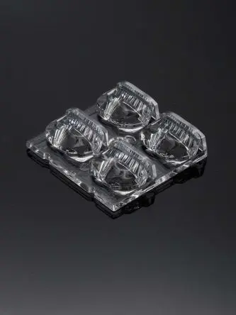 Produktfoto 1 von Ledil Strada LED Linse 4-LEDs Vierkant aus Polymethylmethacrylat Asymmetrisch, Klar x 9.7 mm