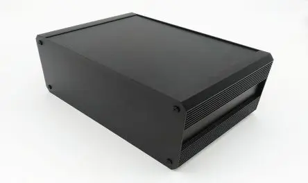 Produktfoto 1 von RS PRO EAB; Kühlkörpergehäuse; Aluminium-Strangpressprofil; Schwarz IP40 Breite 300 mm Höhe 130 mm Länge 400 mm
